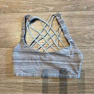 Lululemon Free to Be Bra